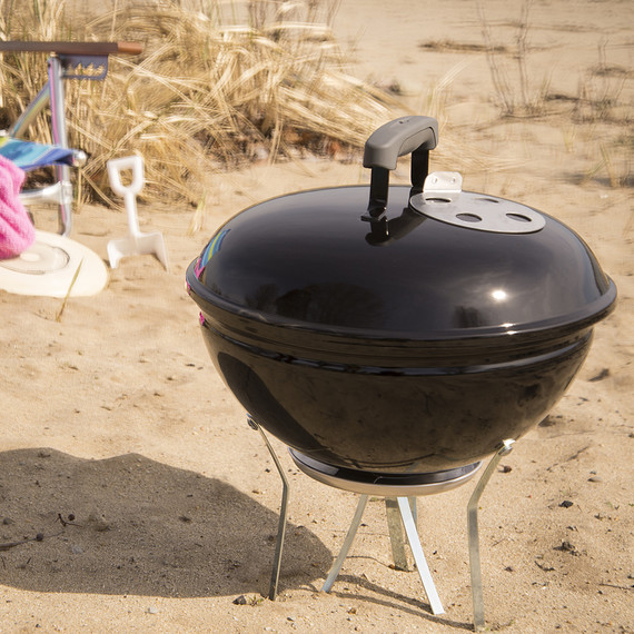 Grilling And Fire Safety How To Cook Outdoors With Portable Grills Home Away Cooking 0416 1 Jpg Skyword 276570