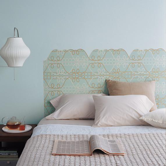 mpa103071_0707_headboard.jpg