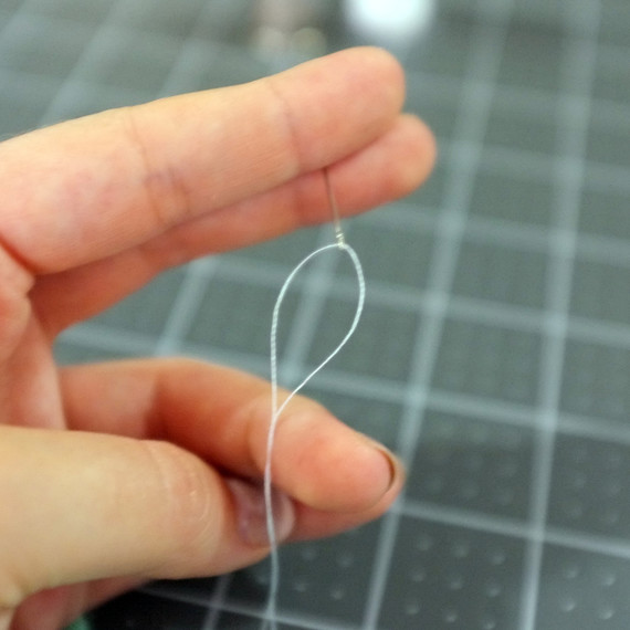snaggedstitch-step3-0916.jpg (skyword:331671)