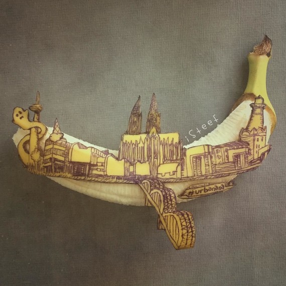 banana-art-cityscape-0617