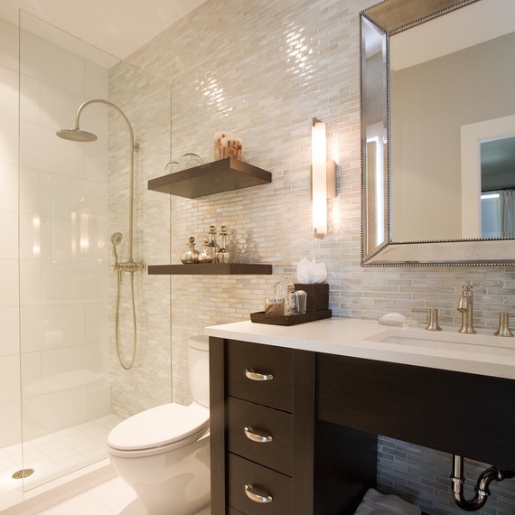 bathroom-shower-head-1016.jpg (skyword:356962)