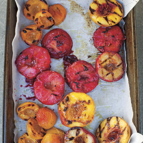 The Best Way To Grill Fruit Martha Bbq Grilled Fruit M108613 Jpg