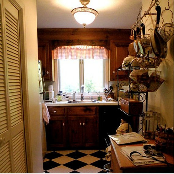 dreary-dark-kitchen-04.16.jpg (skyword:263378)