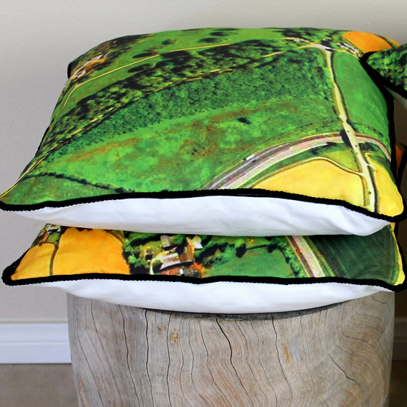 google-map-pillows-stumps.jpg (skyword:191831)