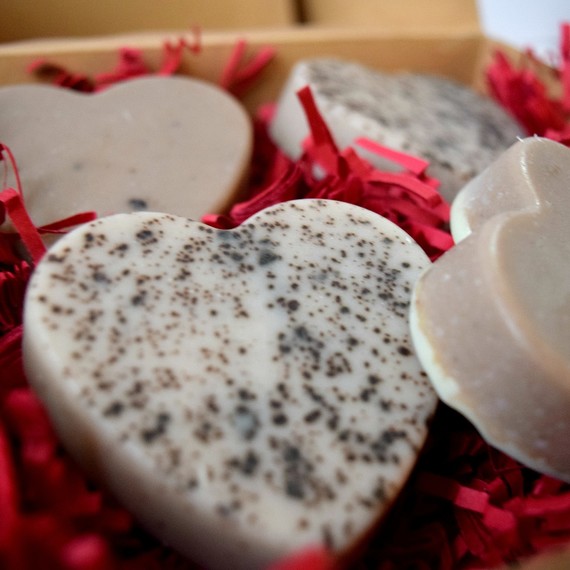 milk-chocolate-soap7-0117.jpg (skyword:389183)