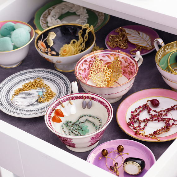 pd103555_0108_jeweldrawer.jpg