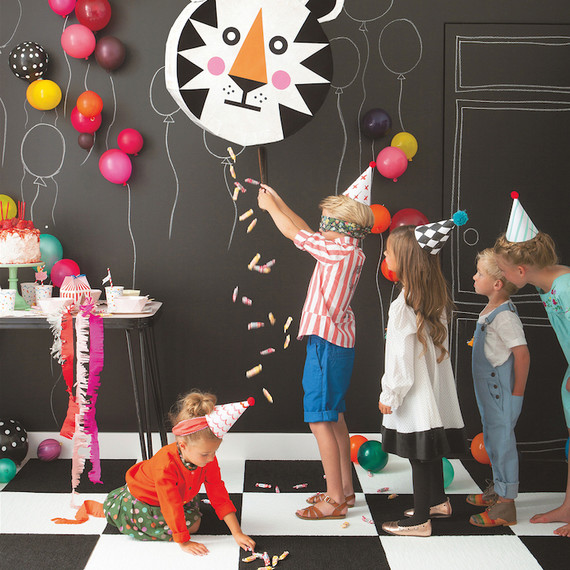 playful-tiger-pinata-0715.jpg