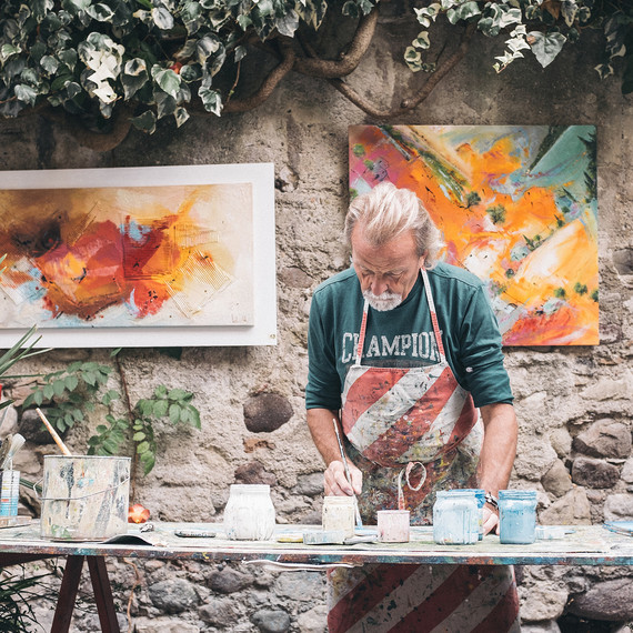 professional-painter-0416.jpg (skyword:251213)