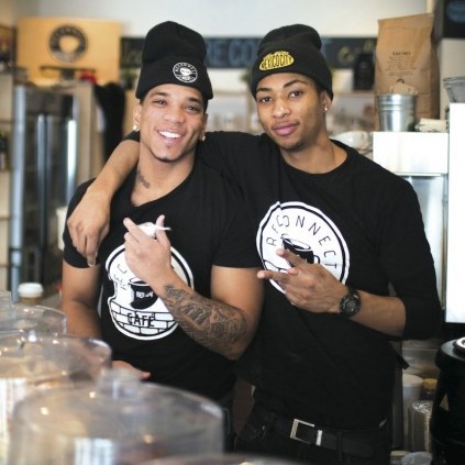 reconnect-cafe-volunteers