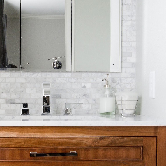 bathroom-organization-1016.jpeg (skyword:349566)