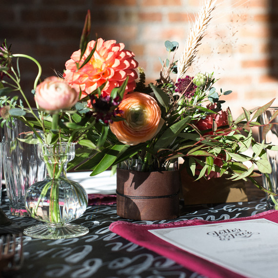 calligraphy_flowers_dinner_0116.jpg (skyword:217398)