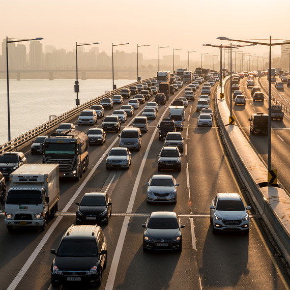 cars stuck in traffic on major highway