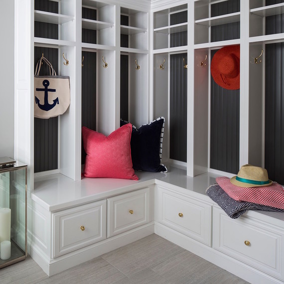 cubbies-mudroom-ideas-0916.jpeg (skyword:333271)