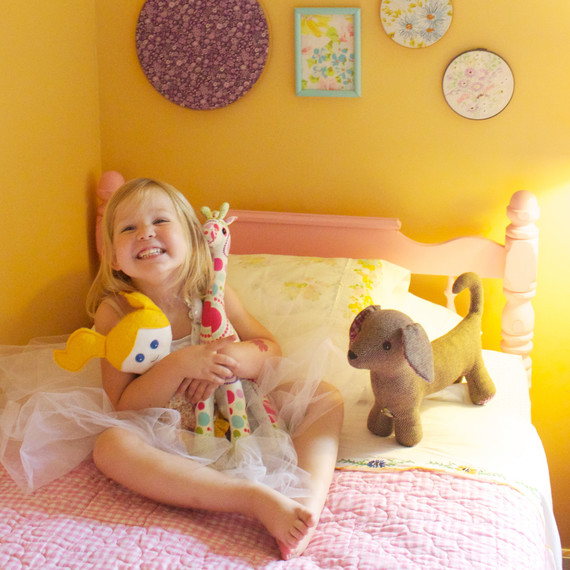 girls-room-makeover-4-0115.jpg