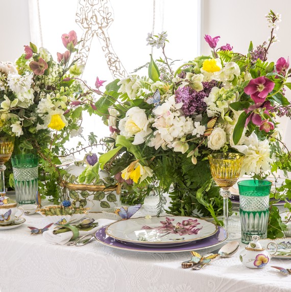 How To Set A Royal Wedding Table With Fl Centerpieces Martha Royal Wedding Table