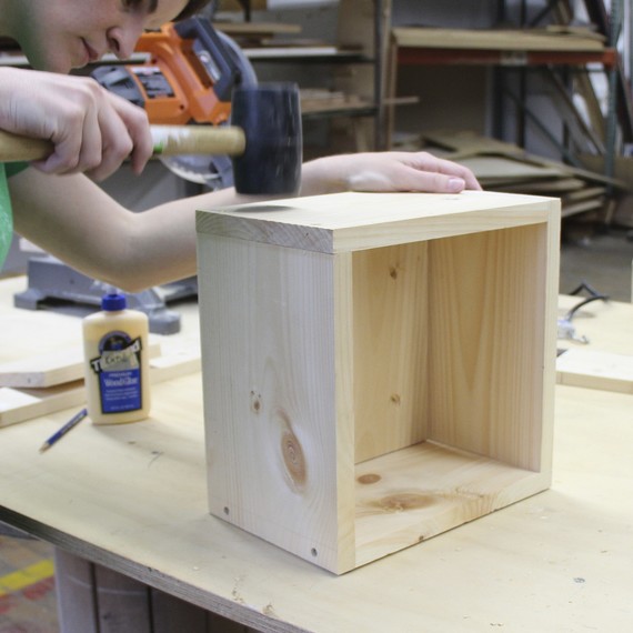 step-fourteen-planter-0416.jpg (skyword:269113)