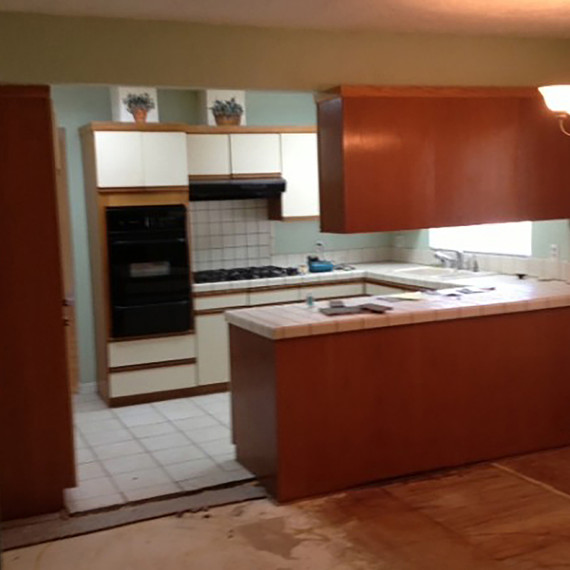 7-before-after-kitchen-0216.jpg (skyword:230361)