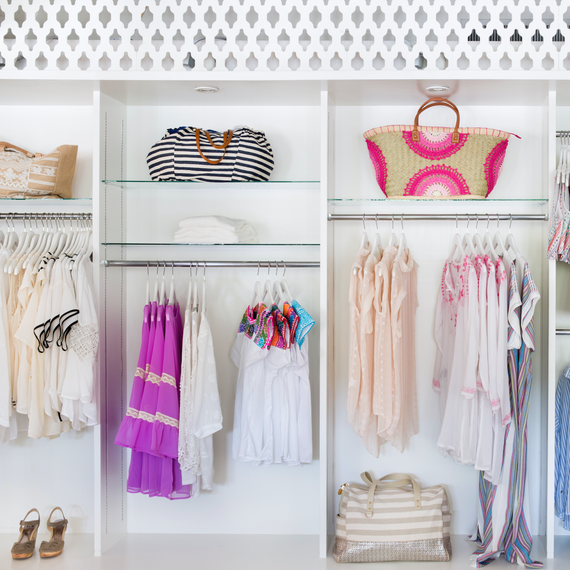 Guestroom-clean-closet-1215.png (skyword:209751)