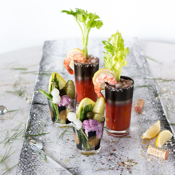 cocktail_bloodymary_garnish_1216.jpg (skyword:213259)