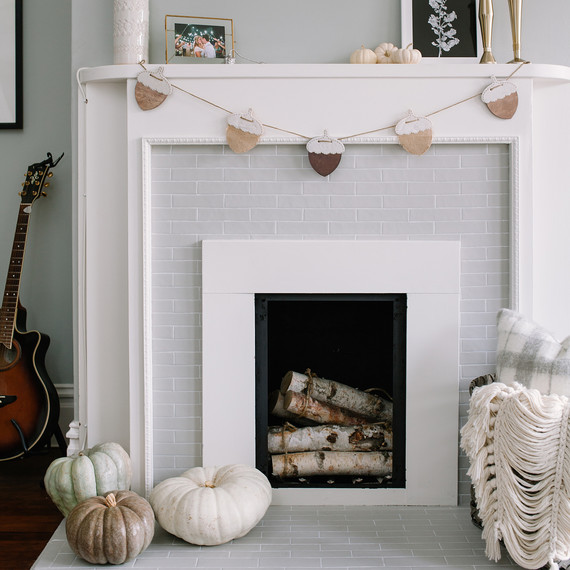 Give Your Fireplace An Easy Inexpensive Makeover With Just Paint Fireplace Diy Makeover 1016 Jpg Skyword 354183
