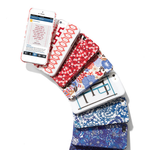iphone-opener-028-mld110774.jpg