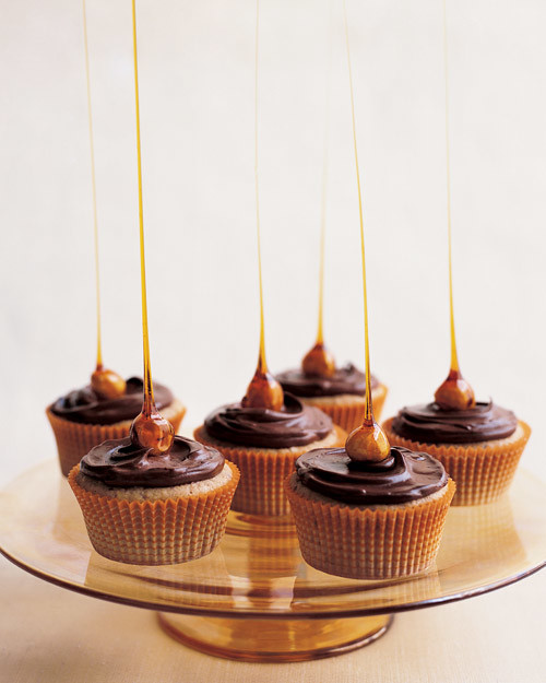 mscupcakes_candied_hazelnut.jpg