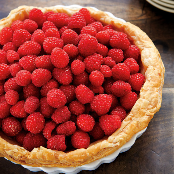 raspberry-dessert-mld108157.jpg