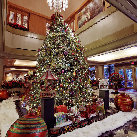 10 Hotels With Over-the-Top Holiday Décor | Martha Stewart