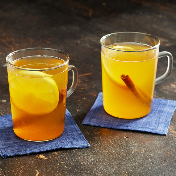 bourbon hot toddies with cinnamon and lemon bourbon hot toddies with cinnamon and lemon