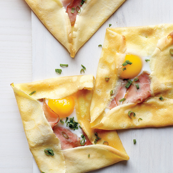 med106461_0111_how_ham_crepe.jpg