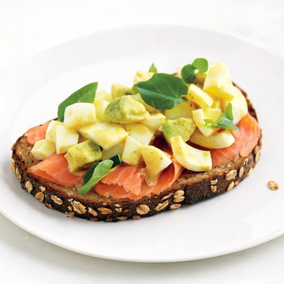 med107085_0411_hea_egg_salad.jpg