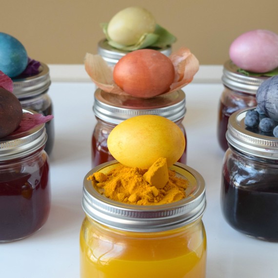Natural Easter Egg Dye Onion Skins Natural Easter Egg Dye Onion Skins