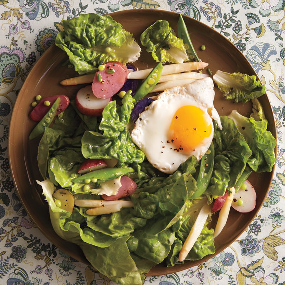butter-lettuce-salad-md110878.jpg