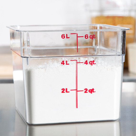 Cambro food storage container Cambro food storage container