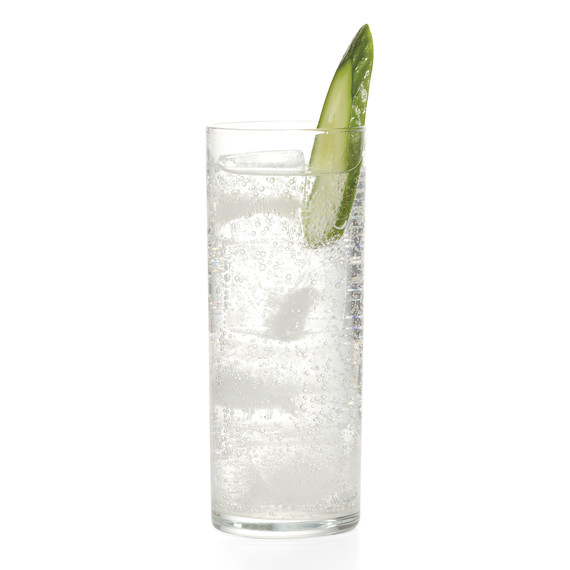 cocktails-078-tonic-mwd110073.jpg