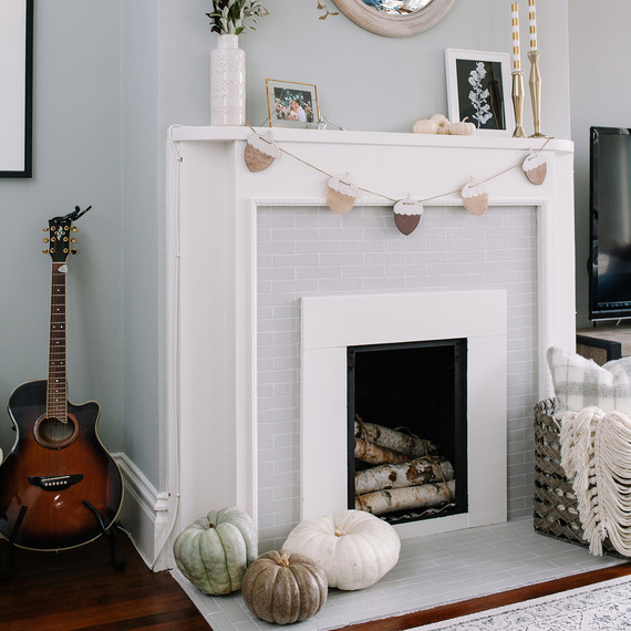 fireplace-diy-makeover-1016-3.jpg (skyword:356234)