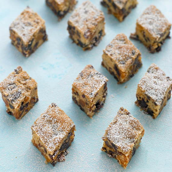 fruitcake-bars-1207-med103367.jpg