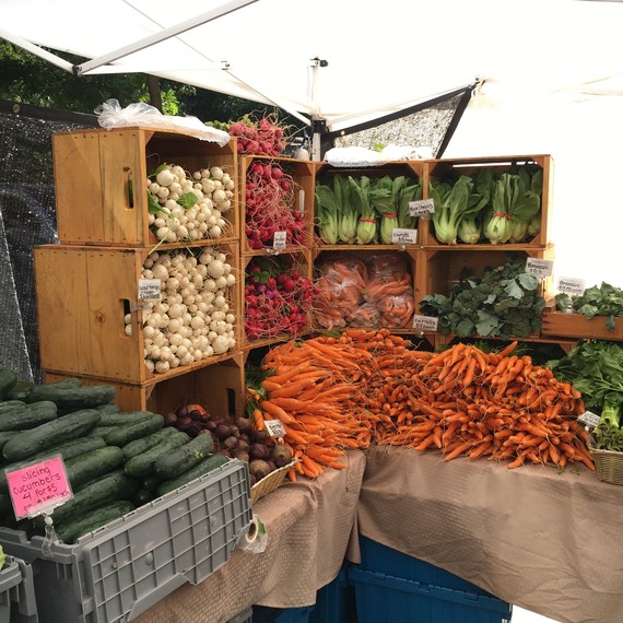 farmers' market stand farmers' market stand