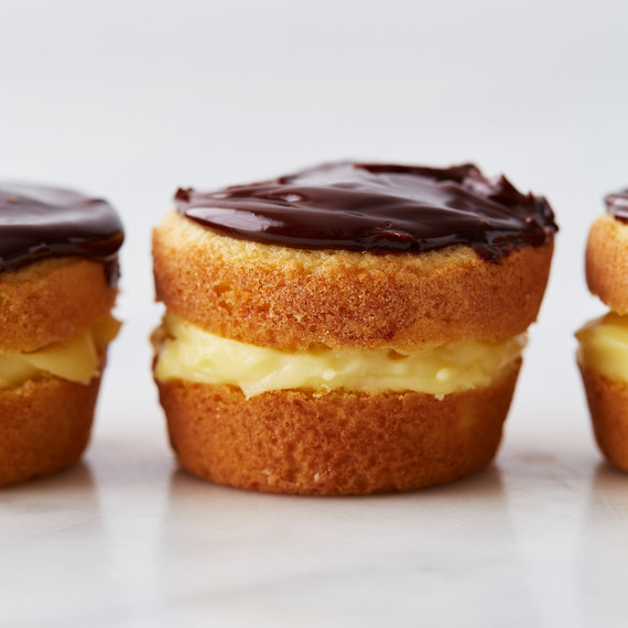 individual-boston-cream-pies-1.jpg