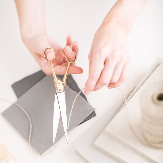 scissors-simone-leblanc-collin.jpg (skyword:206096)