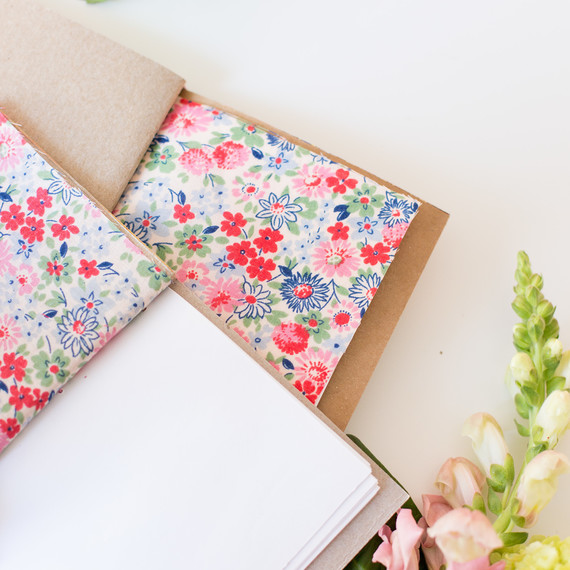 Japanese-Book-Binding-0116-4136.jpg (skyword:223583)