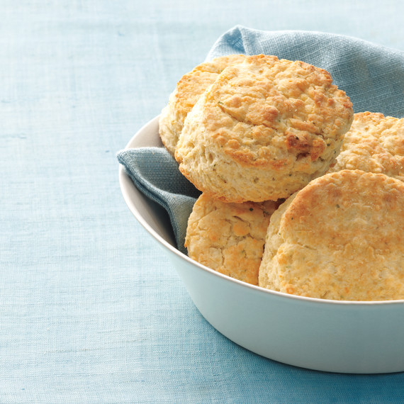 cheese-chive-biscuits-med108164.jpg