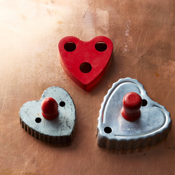 cookie-cutter-group-002-d112733.jpg
