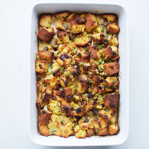 cornbread-dressing-0110-d110470.jpg