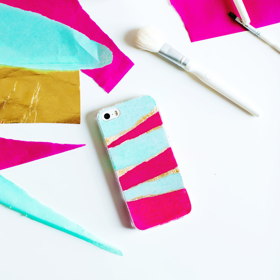 crafts-12months-diyphonecover-5.jpg