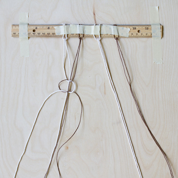 david_stark_design_macrame_vase_tie3.jpg (skyword:363925)