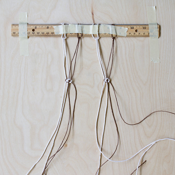 david_stark_design_macrame_vase_tie4.jpg (skyword:363926)
