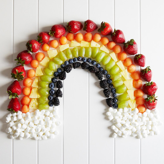 Go for the Rainbow! These Fruit Plates Are Cute and Healthy | Martha ...