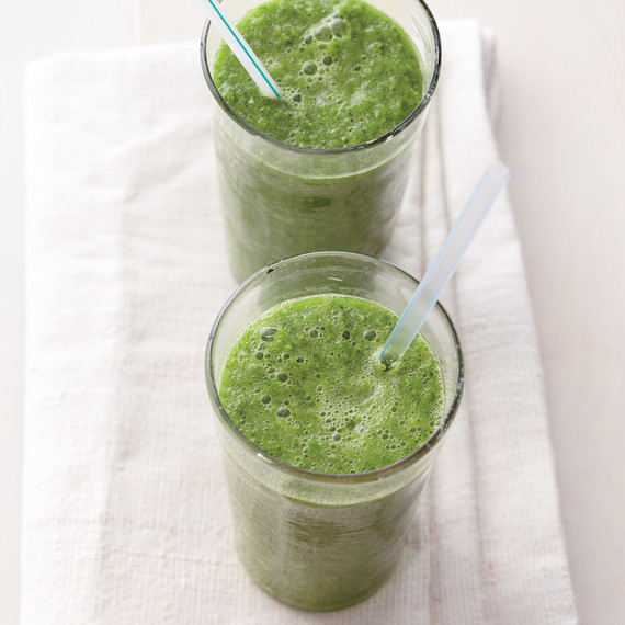 green-machine-smootie-mbd108052.jpg