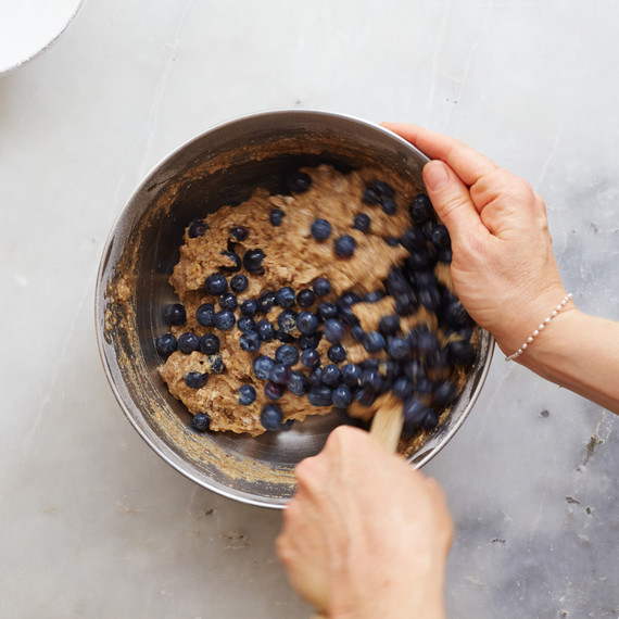 vegan-blueberry-muffins-03-0615.jpg